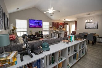 6 Reems Ct in Hopkins, SC - Building Photo - Building Photo