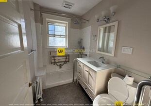 173 Hancock St, Unit 1 in Cambridge, MA - Building Photo - Building Photo