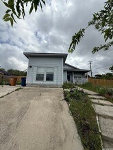 4601 Bundyhill Dr in Austin, TX - Building Photo - Building Photo