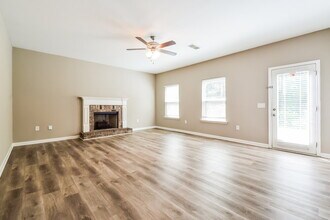 93 Moss Way in Cartersville, GA - Building Photo - Building Photo