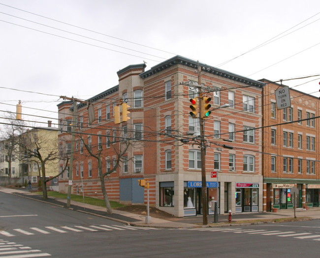 159-163 Broad St in New Britain, CT - Building Photo - Building Photo