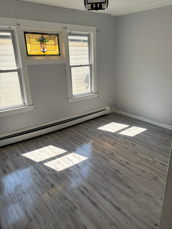 property at 392 E 9th Ave