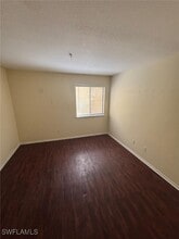 2925 Winkler Ave in Ft. Myers, FL - Building Photo - Building Photo