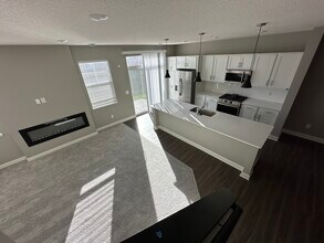 1802 Arbor Ln in Carver, MN - Building Photo - Building Photo