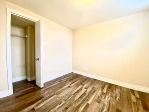 254 Sanatorium Rd in Hamilton, ON - Building Photo - Building Photo