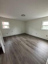 450 E Penn St in Long Beach, NY - Building Photo - Building Photo