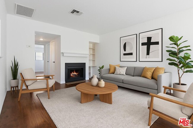 property at 5322 Colodny Dr