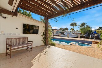 401 Coconut Isle Dr in Fort Lauderdale, FL - Building Photo - Building Photo