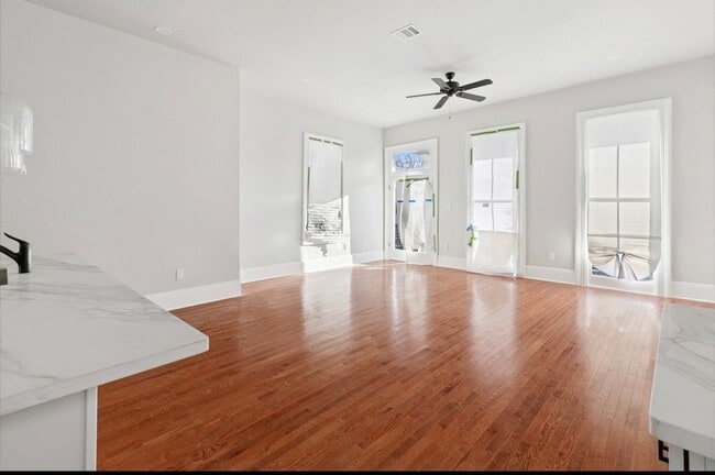 2025 Dumaine St in New Orleans, LA - Building Photo - Building Photo