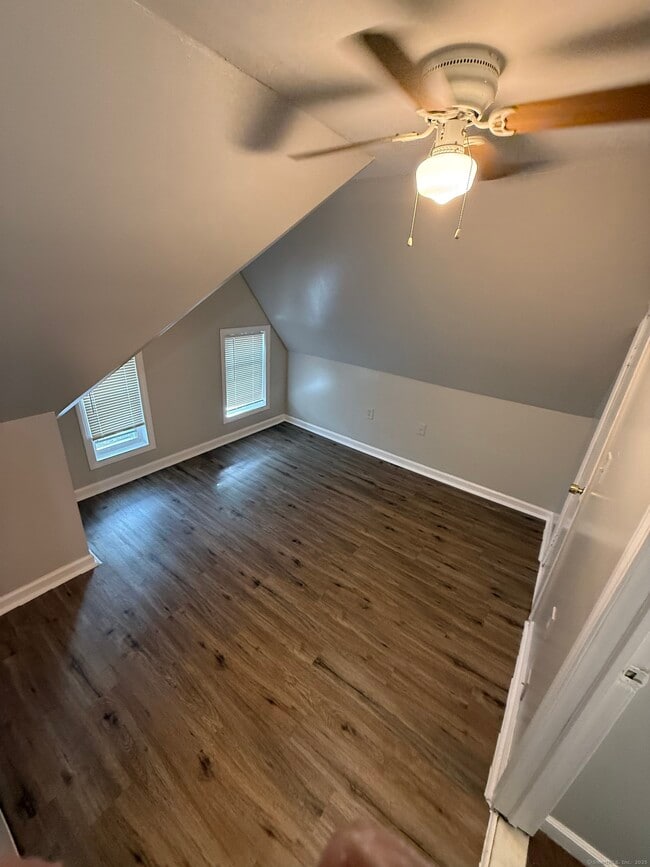 269 Laurel Ave in Bridgeport, CT - Building Photo - Building Photo