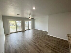 6873 Clark St in Hudson, FL - Building Photo - Building Photo