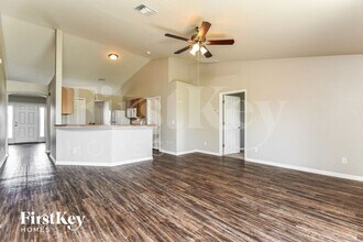 801 NE 6th Ave in Cape Coral, FL - Building Photo - Building Photo