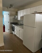 2204 Grand Central Ave in Lavallette, NJ - Building Photo - Building Photo