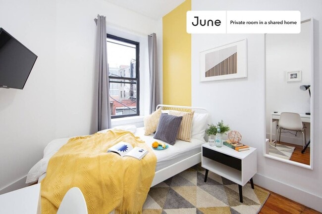 Room in Shared 3.0 bed/1 bath home in Brooklyn, NY - Building Photo - Building Photo