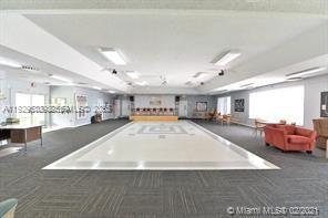 1820 SW 81st Ave in North Lauderdale, FL - Foto de edificio - Building Photo