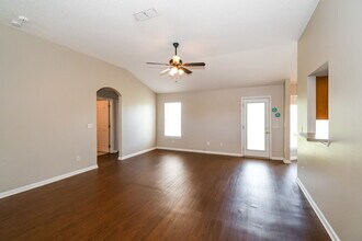 3559 White Cow Ct in Jacksonville, FL - Foto de edificio - Building Photo