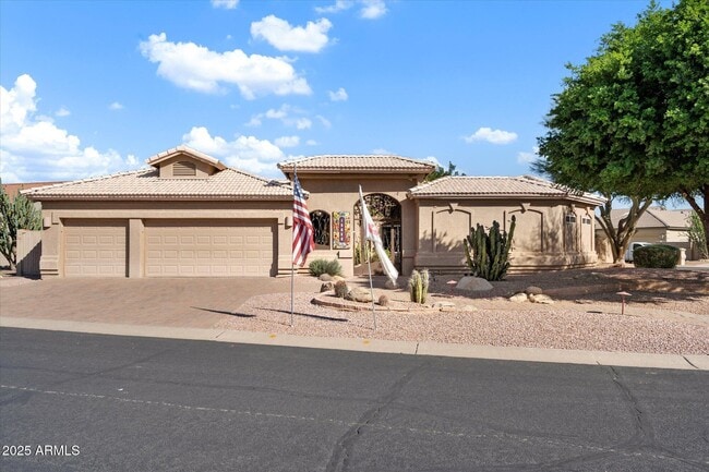 10060 E Emerald Dr in Sun Lakes, AZ - Building Photo - Building Photo