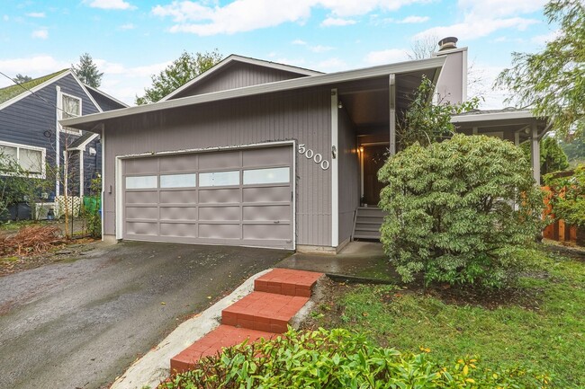 5000 SW Buddington St in Portland, OR - Building Photo - Building Photo