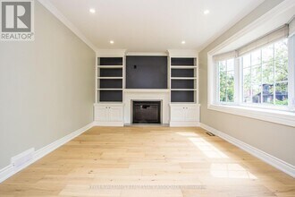 1375 Applewood Rd in Mississauga, ON - Building Photo - Building Photo