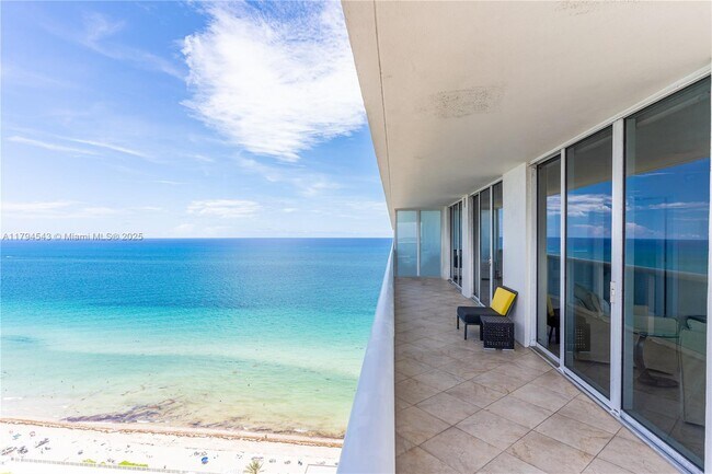 1830 S Ocean Dr, Unit 2608 in Hallandale Beach, FL - Building Photo - Building Photo