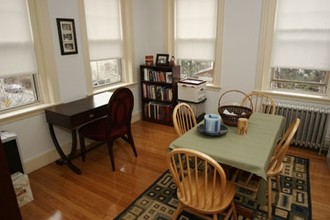 Perkins Square in Jamaica Plain, MA - Foto de edificio - Interior Photo