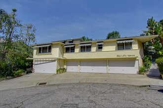 11361 Ovada Place in Los Angeles, CA - Building Photo - Building Photo