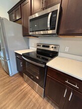 64 Hawthorne Dr in Washington, PA - Building Photo - Building Photo