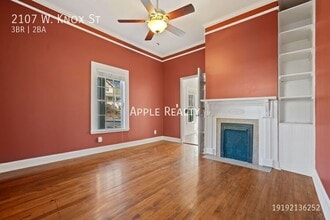 2107 W Knox St in Durham, NC - Foto de edificio - Building Photo