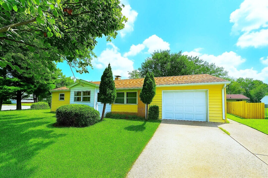 4071 Sawyer St in Indianapolis, IN - Building Photo