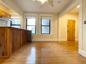 1269 Commonwealth Ave in Boston, MA - Building Photo - Building Photo
