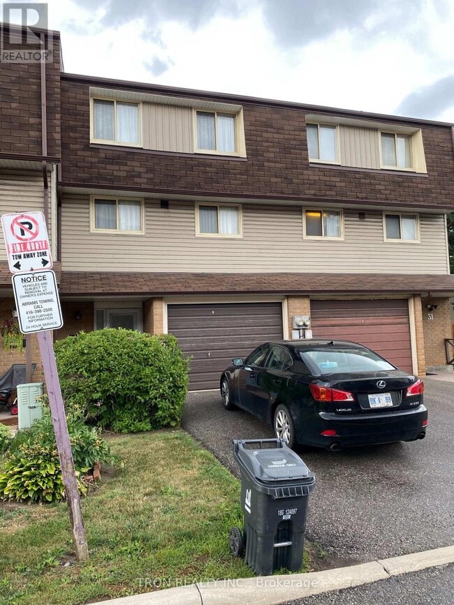 property at 33 Yellow Birchway