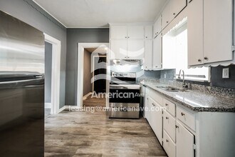 1165 E Indiana Ave in South Bend, IN - Foto de edificio - Building Photo