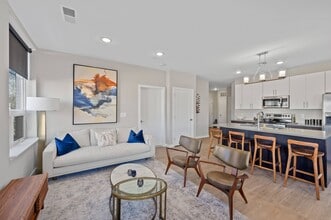 JRG Lofts in Covington, KY - Foto de edificio - Building Photo