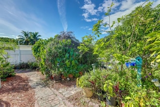2XXX SW 42nd Way in Fort Lauderdale, FL - Building Photo - Building Photo