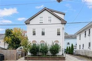 976 Chalkstone Ave in Providence, RI - Building Photo