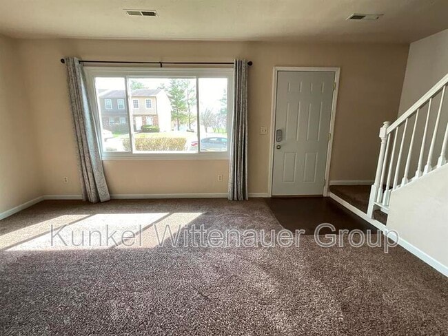 410 Colleen Dr in O'Fallon, IL - Building Photo - Building Photo
