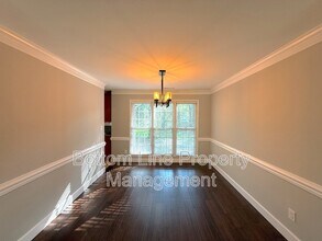 2321 Heathershire Ln in Matthews, NC - Building Photo - Building Photo