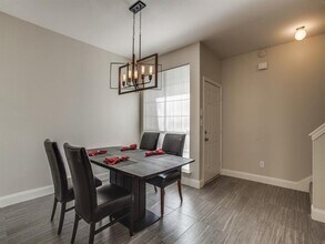 8423 Coppertowne Ln in Dallas, TX - Building Photo - Building Photo