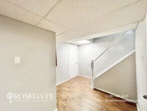 16 Harness Cir in Markham, ON - Building Photo - Building Photo