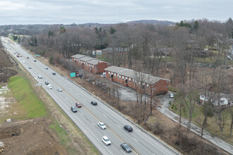 Brooklane Manor Apartments in Greensburg, PA - Building Photo - Building Photo