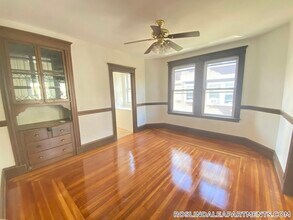 250 Belgrade Ave in Boston, MA - Building Photo - Building Photo