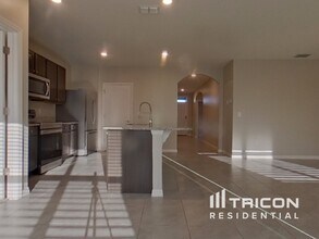 221 Cedar Elm Cir in Debary, FL - Building Photo - Building Photo