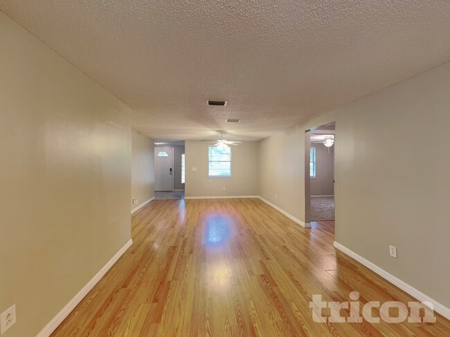 18307 Oakdale Rd in Odessa, FL - Building Photo - Building Photo