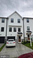 116 Nepal Ct in Winchester, VA - Building Photo