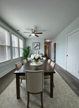 2416 N Springfield Ave in Chicago, IL - Building Photo - Building Photo