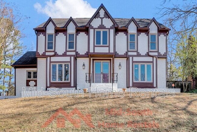 property at 2654 Fox Creek Dr