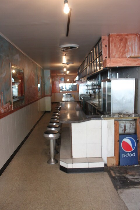 1433 1st Ave in New York, NY - Building Photo