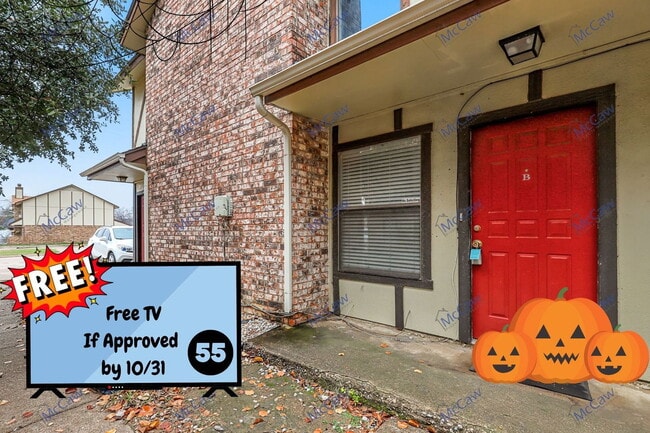property at 800 Bluebonnet Dr
