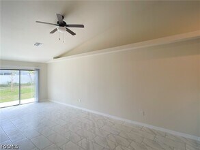 2005 Chiquita Blvd S in Cape Coral, FL - Building Photo - Building Photo