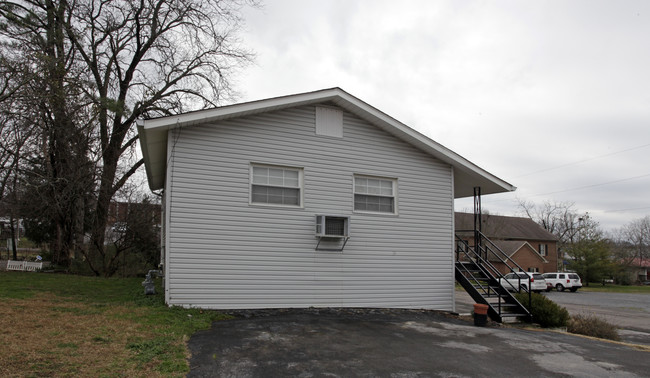 340 2nd St in Cleveland, TN - Building Photo - Building Photo